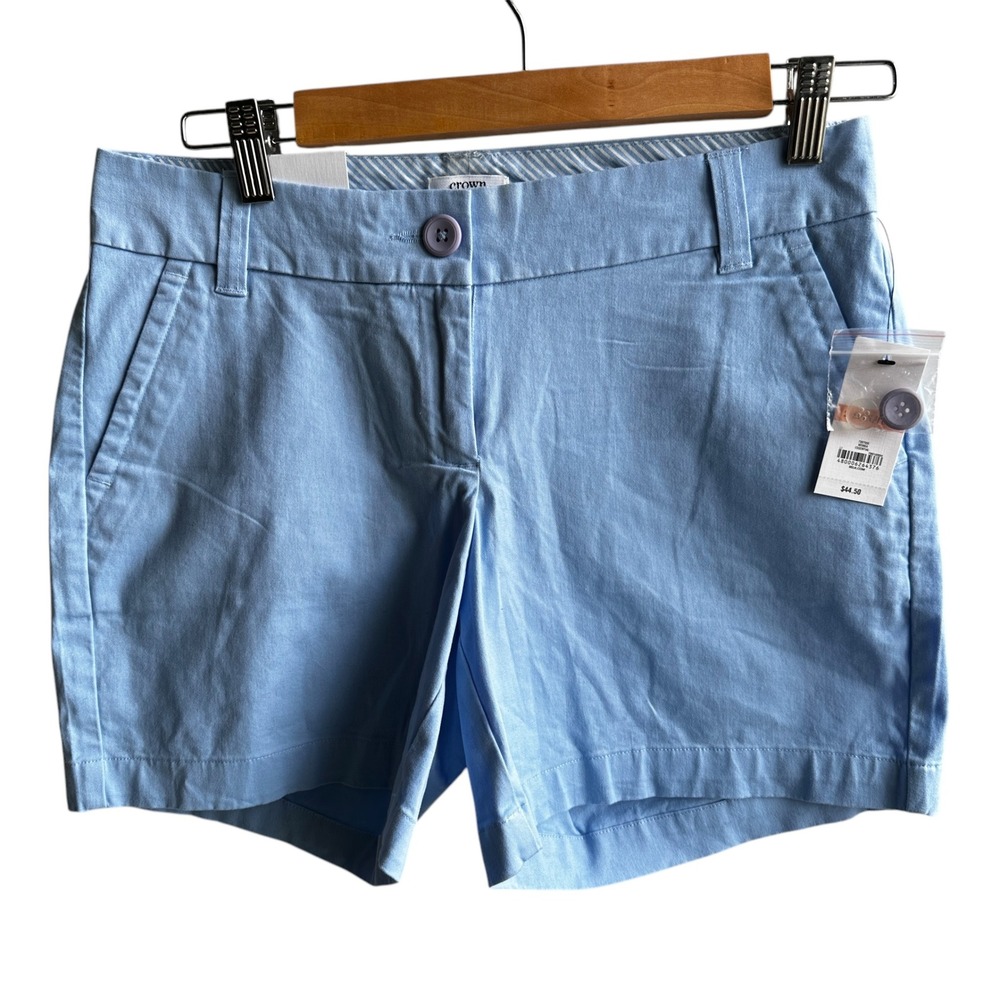 Crown & Ivy Chino Shorts Womens‎ Essential Light Blue Casual Size 2 Vacation NWT